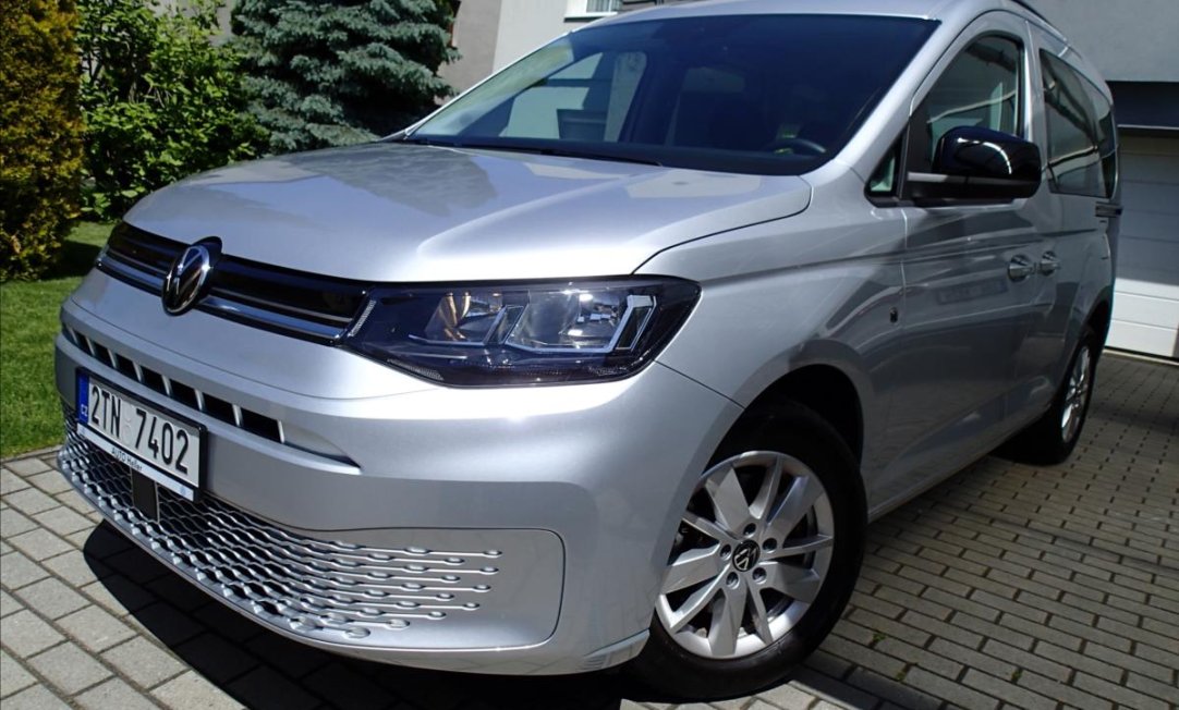 Volkswagen Caddy 1,5 1.maj. 26 000 Km, záruka