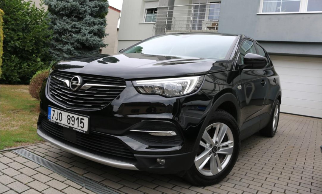 Opel Grandland X 1,2 96Kw,Turbo , Tažné